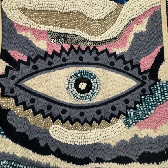 AMERICA AND BEYOND TRAVEL/BEACH BAG - Picture 2 of 11